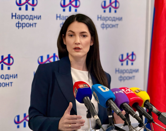Razni niži ešaloni razbahatili su se do mjere nesnošljivog