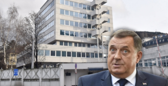 Др Благојевић: Антологија Додикове сервилности ОХР-у