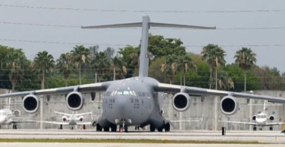 Američki vojno-transportni avion poletio iz Moskve