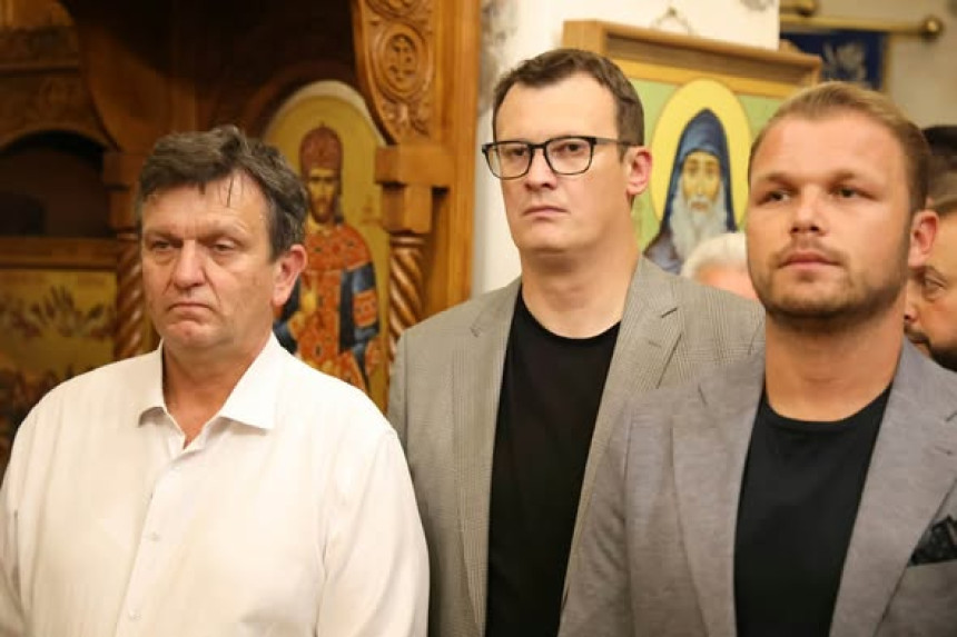 Вјечан ти спомен, генерале, и Царство небеско!