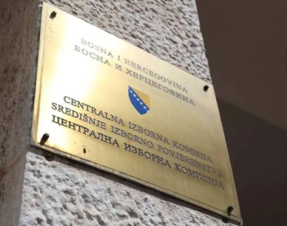 CIK BiH kaznio SNSD zbog Dodikovih izjava, kažnjeni i drugi
