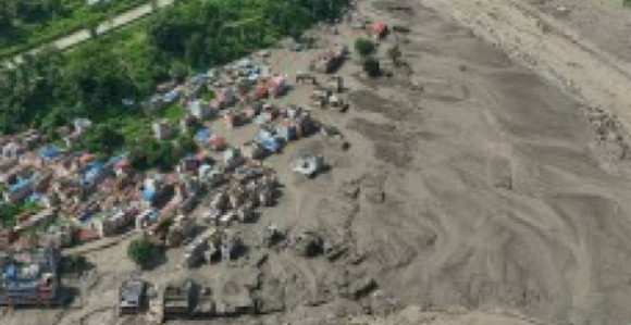 Katastrofa u Nepalu: 579 mrtvih, moguće nove poplave