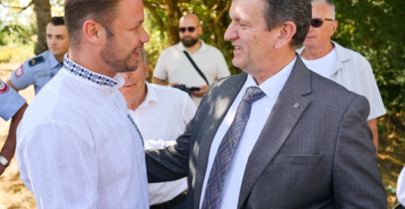 Na Kočićevom zboru danas Blanuša i Stanivuković
