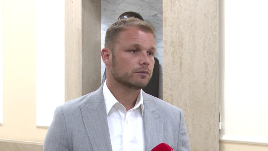 Stranačke odluke ponovo iznad institucija Srpske