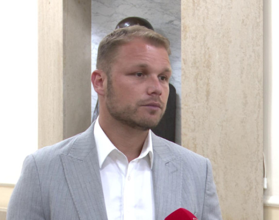 Stranačke odluke ponovo iznad institucija Srpske