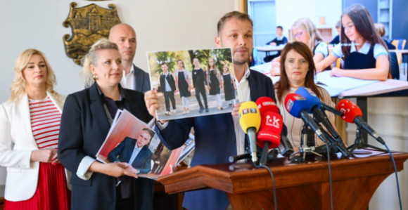 Za kladionice ima mjesta kod škola, a za uniforme nema