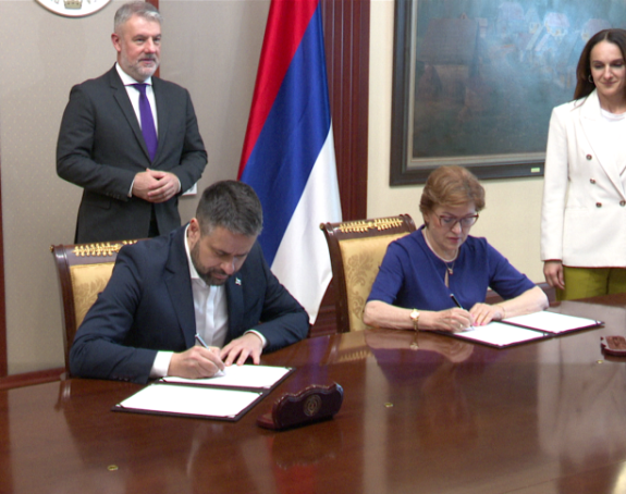 Vlast zadužila Srpsku za novih skoro 90 miliona KM, polovina ide za dugove UKC-a