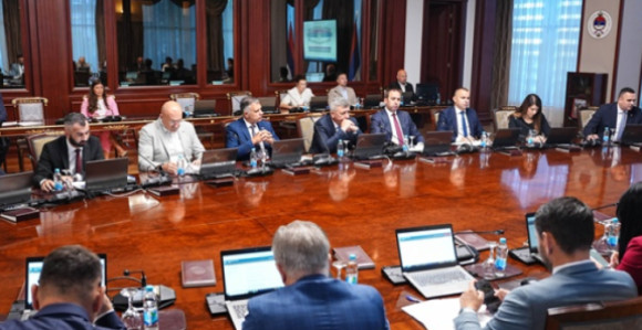 Vlada Srpske troši sredstva iz budžeta kako kome zatreba