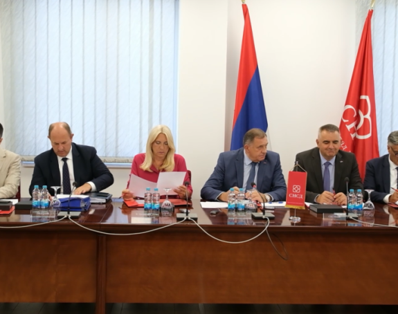 Urušavanje Srpske: Institucije zarobljene u komitetu SNSD-a