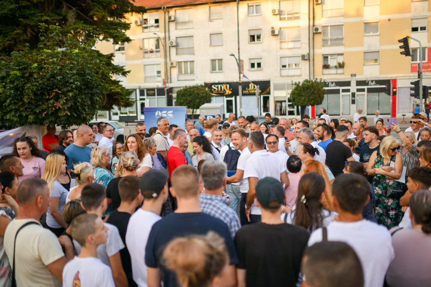 Станивуковић представио свој програм Добојлијама