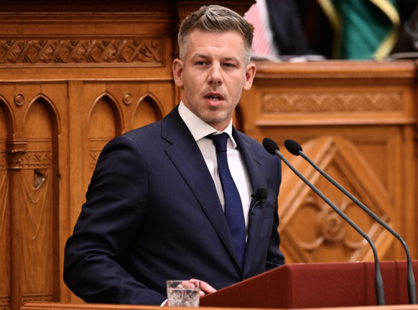 Петер Мађар удара на Орбана и његове сараднике