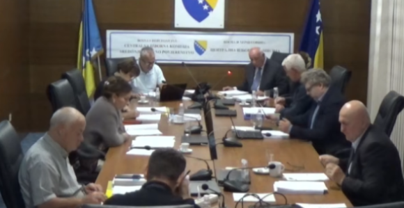 CIK BiH žestoko kaznio PSS, kažnjen i SNSD
