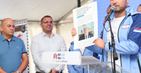 Režimska podvala: Plaćaju naše neprijatelje da hvale Stanivkovićev pokret, a onda izmišljaju da mu oni daju podršku