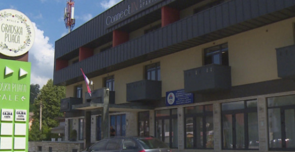 IRB prodao pijacu u Palama, na redu zgrade ili trgovinski lanac?