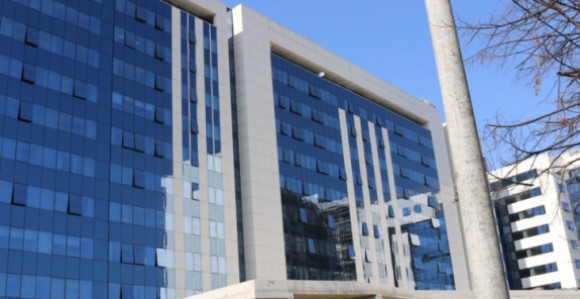 Zavod za stomatologiju krije da kupuje prostor od Radišića