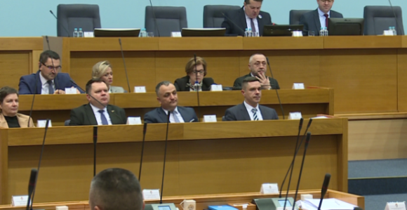 Ko sve juriša na poslaničke mandate u Skupštini Srpske