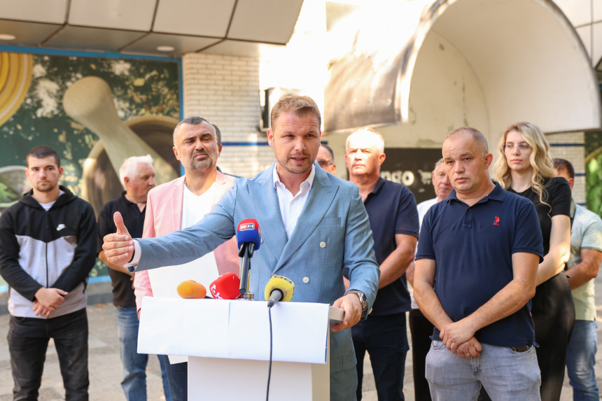 Stanivuković: Vladin milionski kriminal sa nekretninama