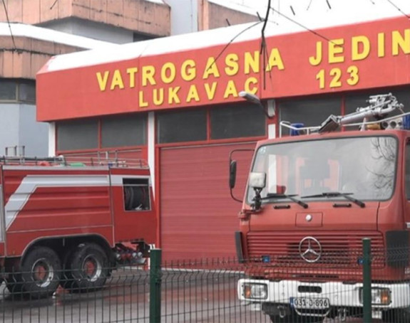 Požar u staračkom domu u Lukavcu, dva lica povrijeđena