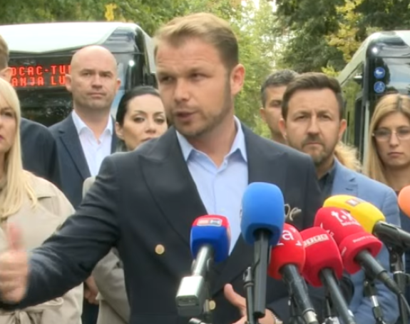 Električni autobus stigao u Banjaluku (UŽIVO)