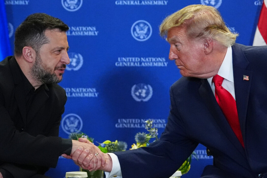Спреман сам за састанак са Путином, Трамп жели крај рата