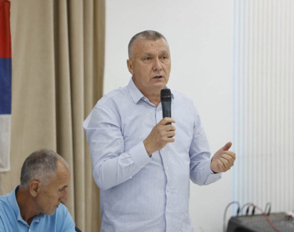 Kada nemaju argumente, SNSD poseže za lažima