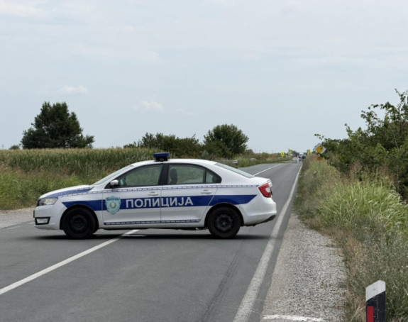 Sudar autobusa i vozila auto-škole u Mladenovcu