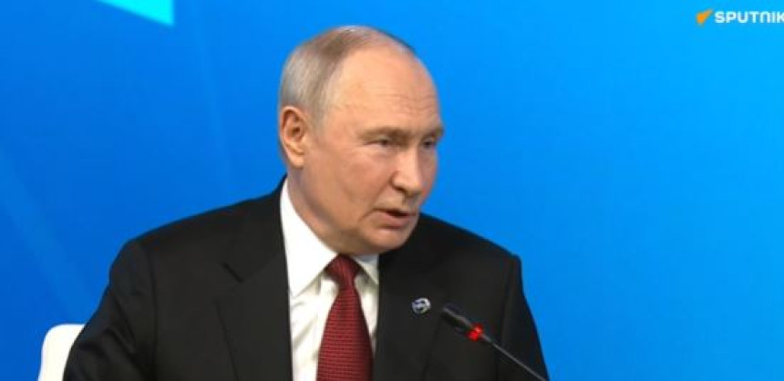 Putin: Vučić vodi uravnoteženu politiku - nadamo se da će biti premijer Srbije