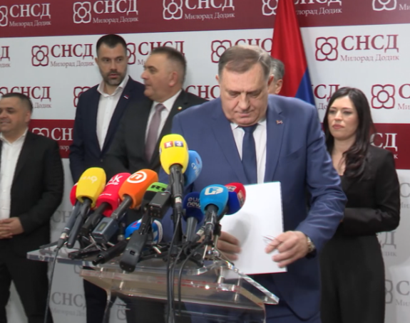 Prljava kampanja, nekultura i ucjene - dugogodišnja taktika SNSD-a