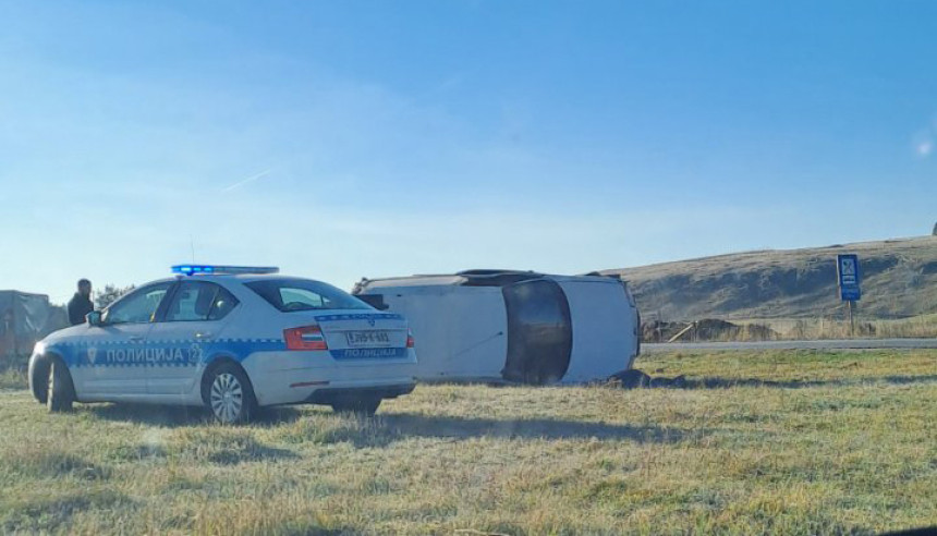Teška nesreća kod Sokoca: Muškarac poginuo