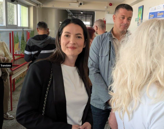 Obavila građansku dužnost: Trivićeva glasala u Banjaluci