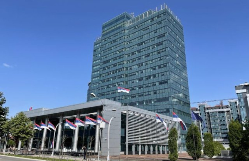 Milioni iz budžeta za stranačke poene: Zloupotrebe javnih resursa