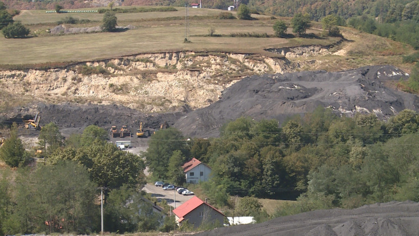 Kako su vlasti i tajkuni žrtvovali jedno selo radi uglja