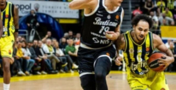Partizan poražen od Fenerbahčea u Istanbulu