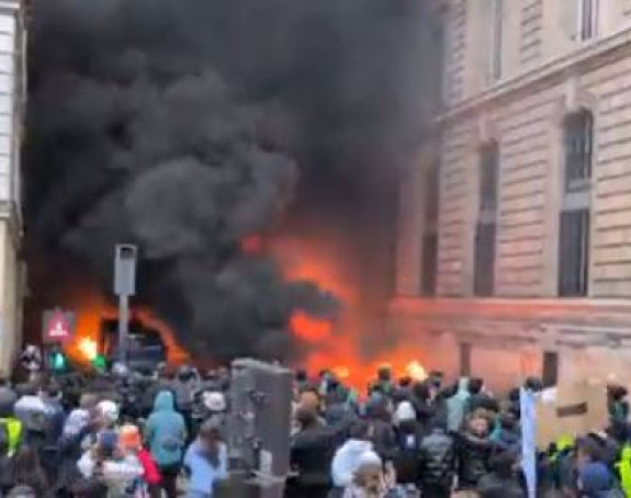 Francuska: 270 uhapšenih, požari i sukobi s policijom