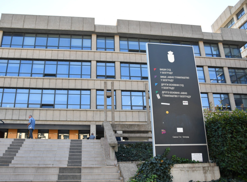 Полиција трага за власником "Славија инфо" Љубомиром Стефановићем