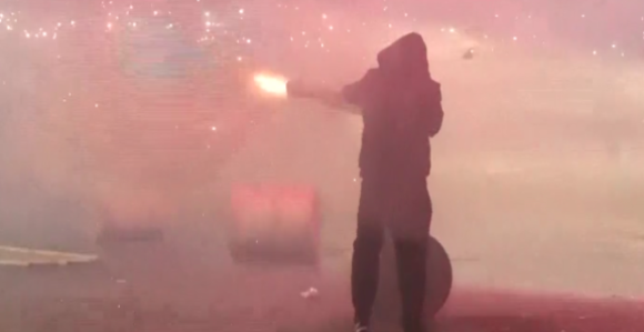 Tirana: Povrijeđeno 16 policajaca, napadnuto sjedište socijalista