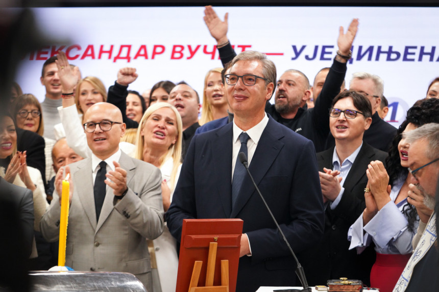 Vučić: SNS slavi Svetu Petku u uslovima "terora"