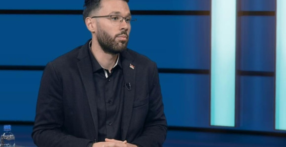 Luketa o izbornom kontrastu između Srbije i Srpske