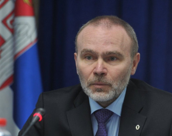 Uhapšen direktor Gimnazije „Jovan Jovanović Zmaj“ u Novom Sadu