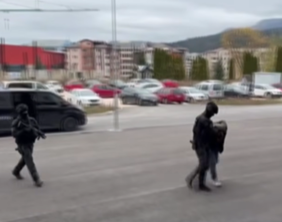 Akcija u Istočnom Sarajevu, uhapšene tri osobe (VIDEO)