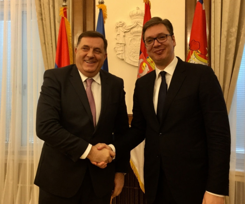 Susret Vučića i Dodika u Beogradu
