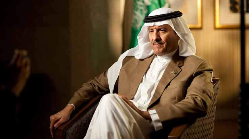 Саудијски краљ носи 500 тона пртљага