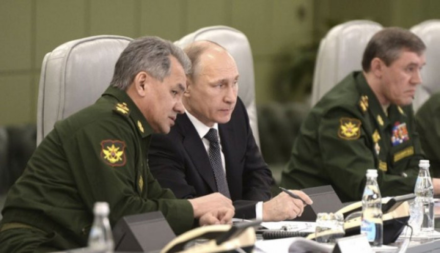 Путин отпустио 11 руских генерала