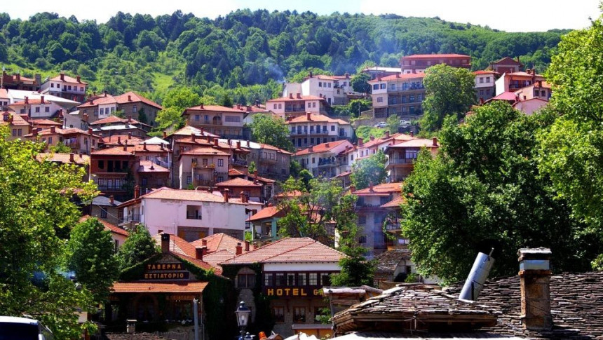 Selo u kojem ćete probati najljepše pite i vino u Grčkoj