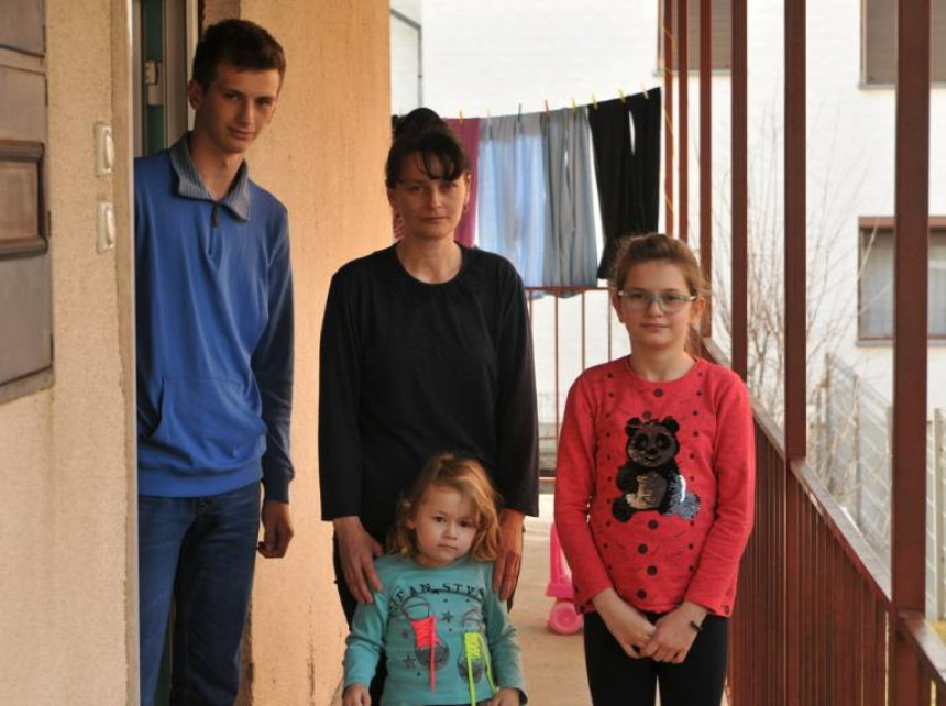 Rudo: Pomozimo porodici Arsić