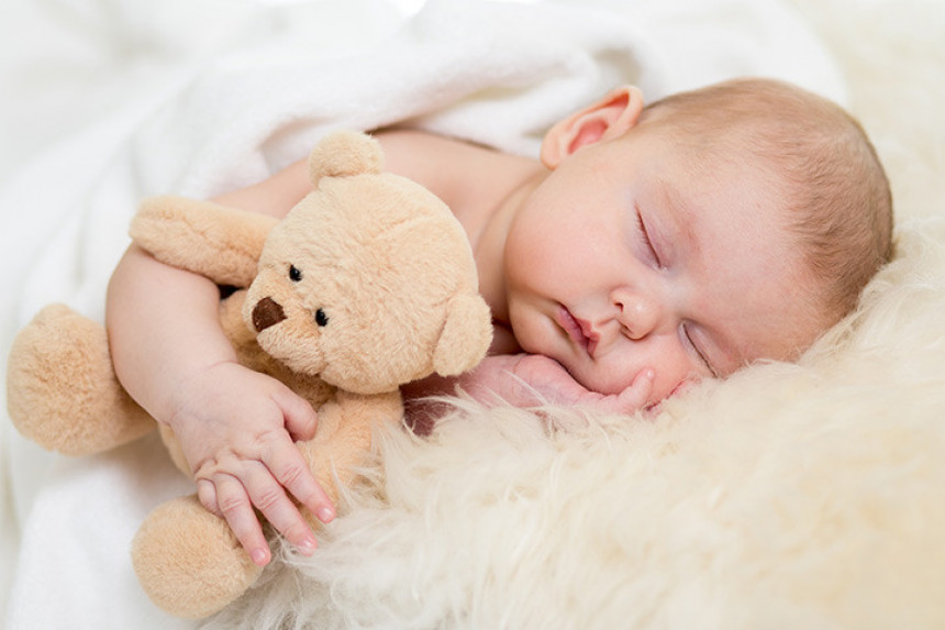 Како да беба спава дуже и квалитетније?