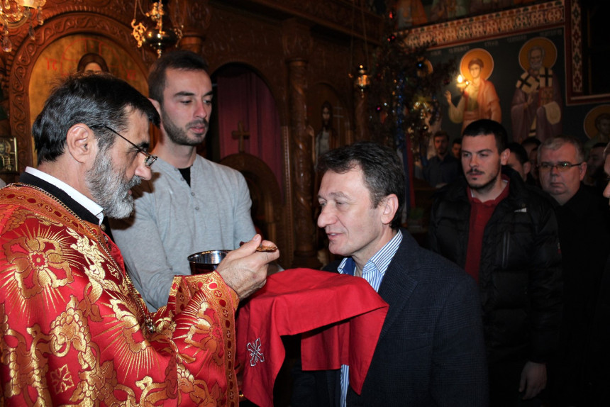 Божићно јутро у Угљевику