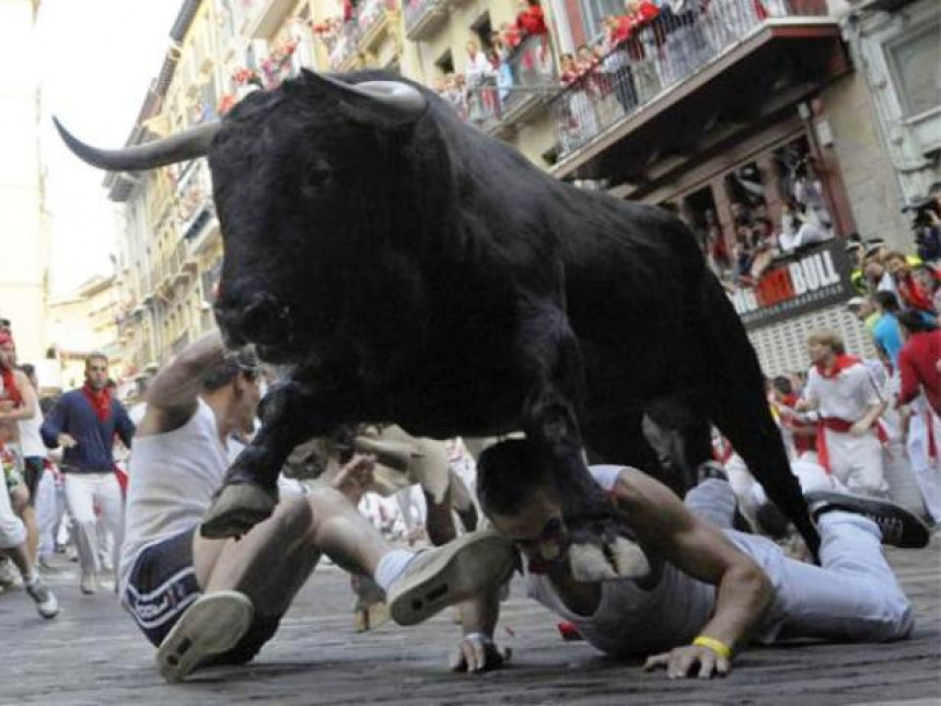 Шпанија: Кобна трка са биковима