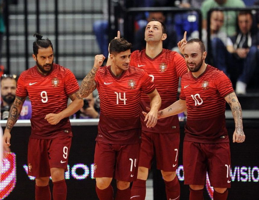 Футсал - ЕП: Руси су покрадени у полуфиналу са Португалцима!