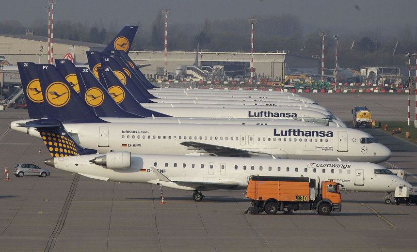 Posada kompanije Lufthansa i dalje u štrajku
